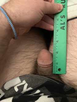 Another pathetic white dick