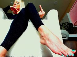 Blonde foot fetish webcam mistress