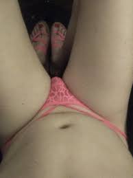 Clitty fits perfect in pretty lace panties