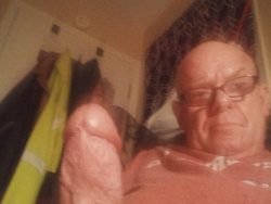 Hello could you please rate my cock