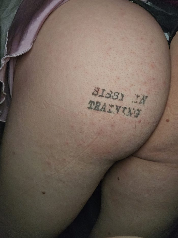 Just a horny sissy slut