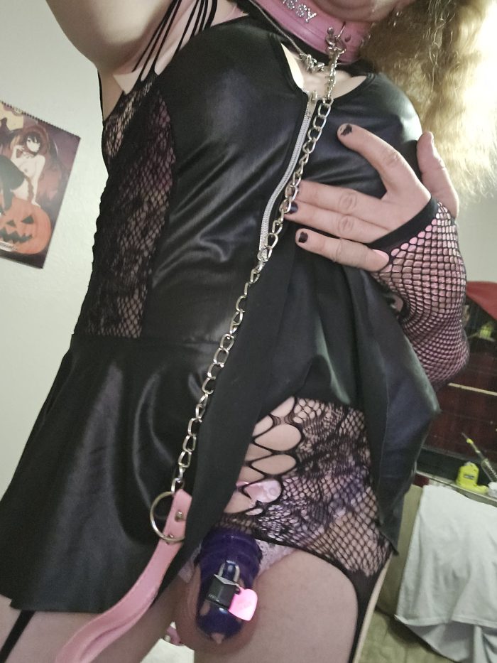 Just a horny sissy slut