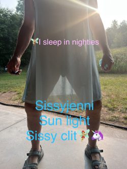 Sissyjenni sleeps in nighties