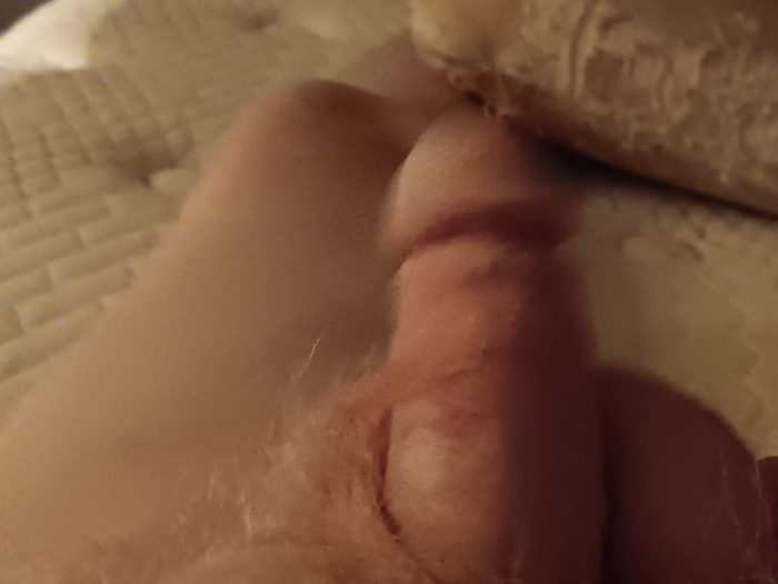 MY TREAT TO THE LADIES.. ENJOY GIRLS. YOU COULD BE SUCKING THIS MONSTER SOON