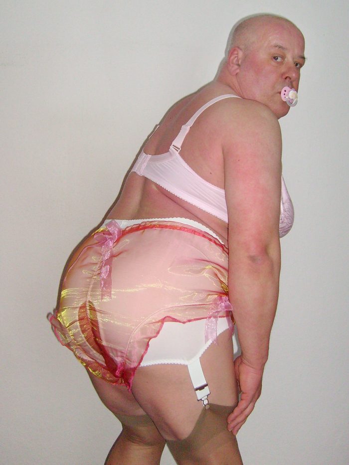 Posings as a fat effeminate sissy