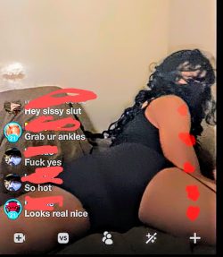Submissive sissy fag doing tricks on webcam