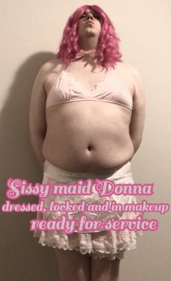 Sissy maid Donna. She cleans your house and you, front and back