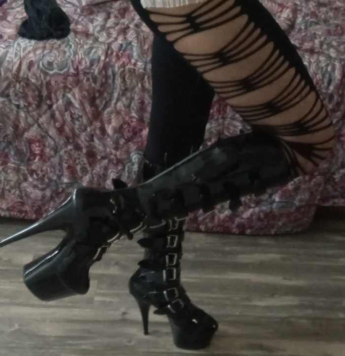 sissy stilettogenie punished with 7 inch high heel platform boots