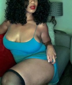 Busty Black MILF SPH Cam