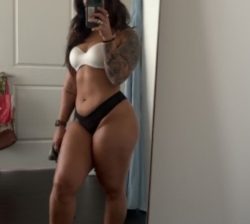 Thick curvy white sph cam girl goddess