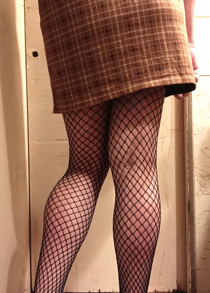 Fishnets feel so good!!