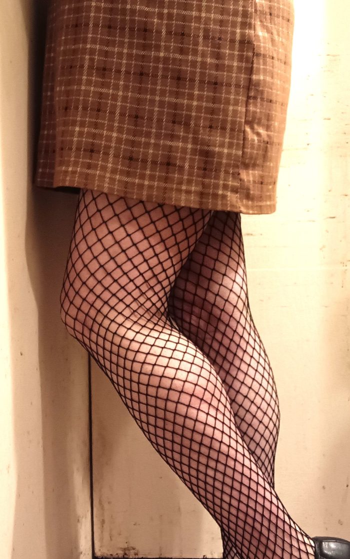 Fishnets feel so good!!