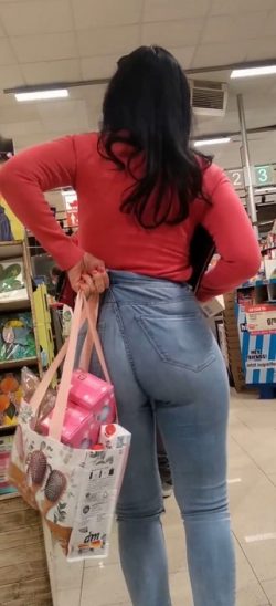 Milf attention seeker out shopping and showing off her ass