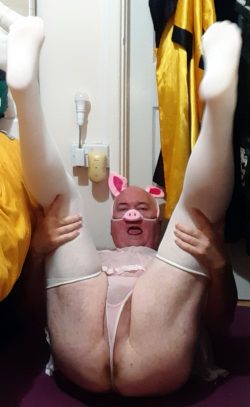 DEPRAVED SISSY PIGGY REBECCA