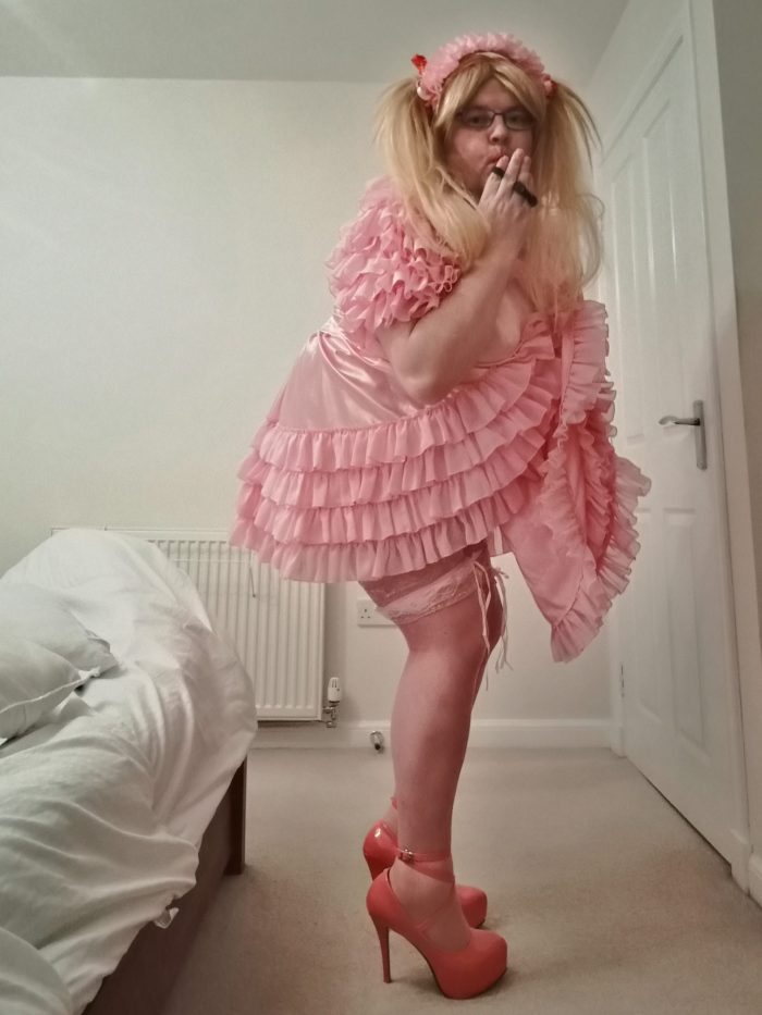 Sissy slut Pete from Glasgow.