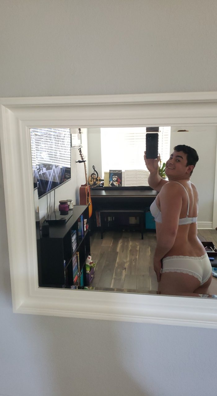 Secret Panty Boy will you expose all of these pictures PLEASE! 🌈🏳️‍🌈🤞🤞🤞