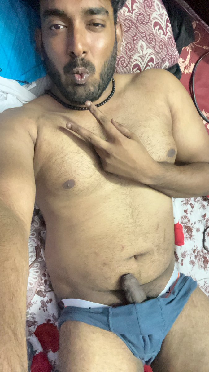 Desi indian nude selfie