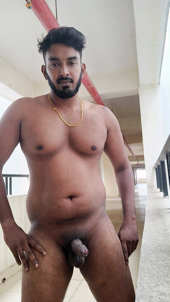 Desi indian nude selfie