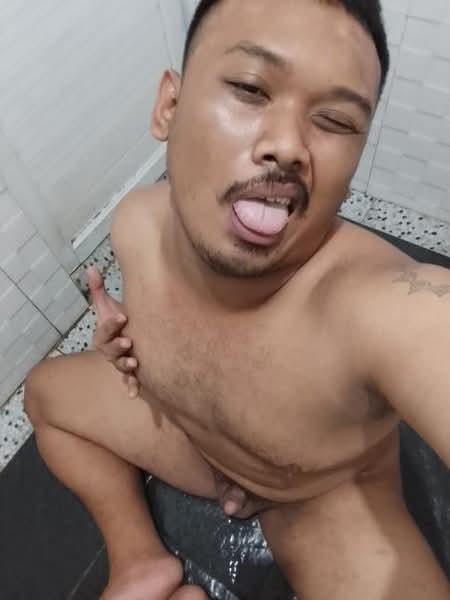 Asian Stupid Slut