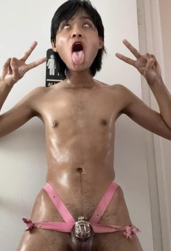 Myo Myat Thu Fag Pig Exposed